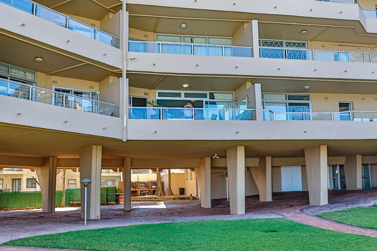 Sands Beach Breaks Beach Front Ballito Exterior foto